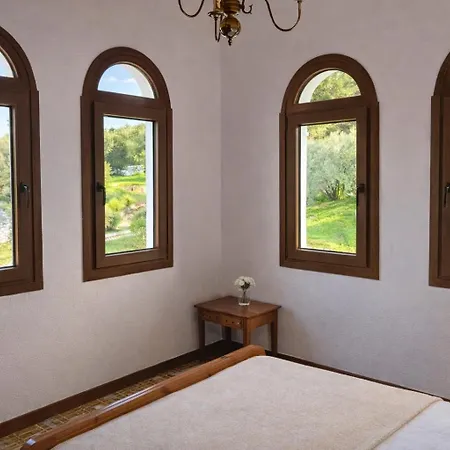 Villa Blue Dandelion Paliouri