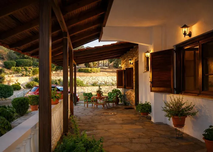 Blue Dandelion Villa *